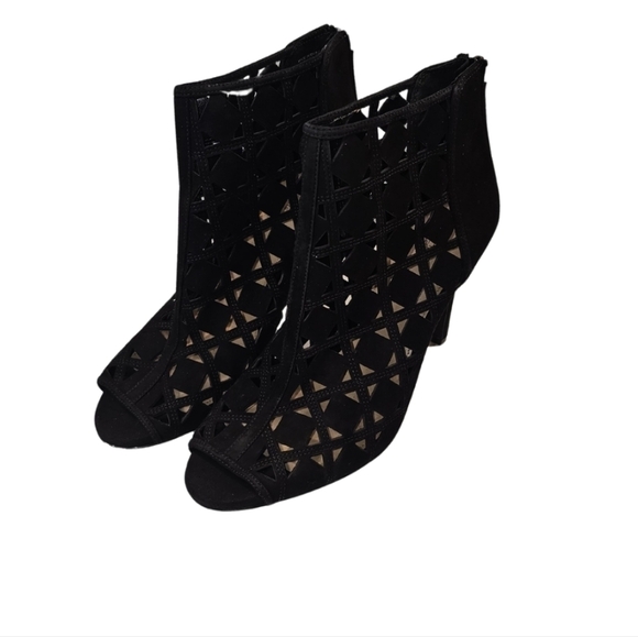 MICHAEL Michael Kors Bootie Peep Toe Perforated Booties, Black Size 10M - Picture 5 of 8